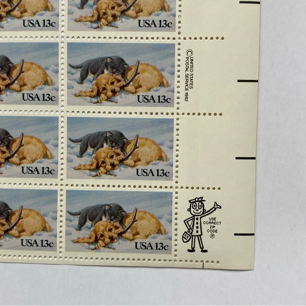 Kitten and Puppy Commemorative Issue Stamp Full Sheet 13 cent MNH #2025 Unhinged